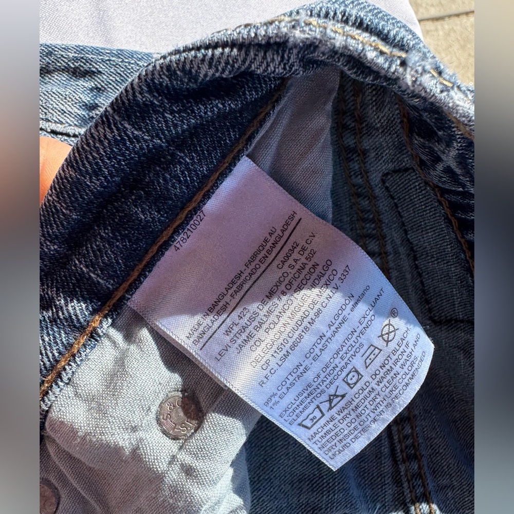 Denizen from Levi's Men's Blue Jeans-DISTRESSED - Picture 11 of 16